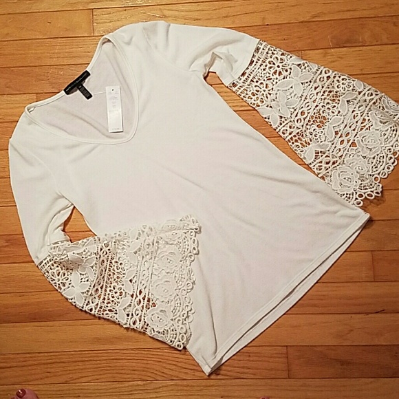White House Black Market Tops - 🌻NWT WHBM bell sleeve top